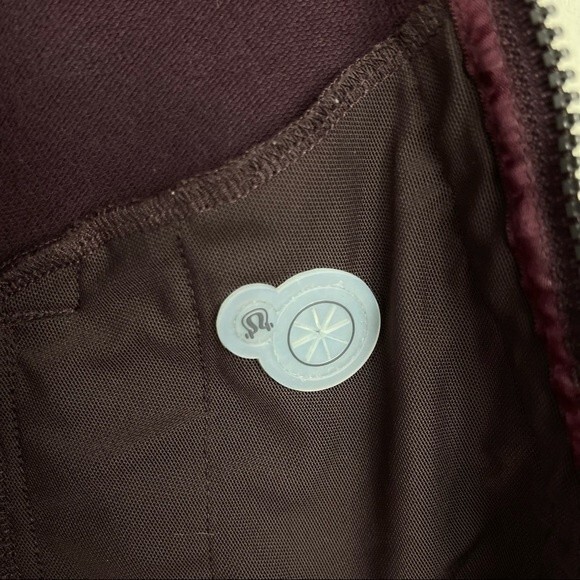 Lululemon Mogul Jacket Satin Ribbon Trim Elbows Quilted Moto Jacket Maroon 6 - Picture 14 of 16
